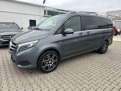 Grau Gebraucht 2017 Mercedes V250 Van / Kleinbus | 40.799 € (Fairer Preis)