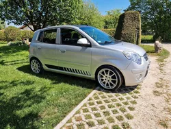 Silber Gebraucht 2008 Kia Picanto Kleinwagen | 1.900 € (Fairer Preis)