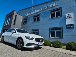 Weiß Gebraucht 2021 Mercedes E220 Limousine | 44.895 €