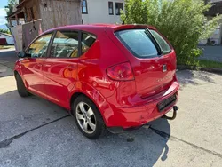 Rot Gebraucht 2005 Seat Altea Stylance Van / Kleinbus | 1.398 € (Guter Preis)