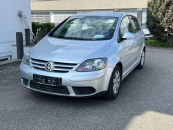 Silber Gebraucht 2006 VW Golf Plus Cross Comfortline Van / Kleinbus | 6.300 € (Etwas zu teuer)