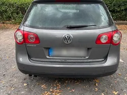 Grau Gebraucht 2006 VW Passat Kombi | 2.000 € (Fairer Preis)