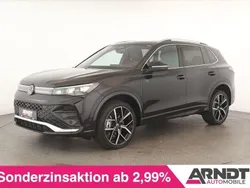 Deep black perleffekt Gebraucht 2024 VW Tiguan R-line SUV | 50.684 € (Superpreis)