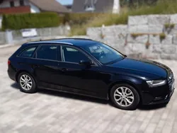 Schwarz Gebraucht 2012 Audi A4 Ambition Kombi | 7.900 € (Guter Preis)
