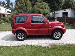 Rot Gebraucht 2014 Suzuki Jimny SUV | 17.000 € (Etwas zu teuer)
