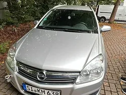 Grau Gebraucht 2008 Opel Astra Kombi | 1.150 € (Guter Preis)