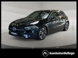 Schwarz Gebraucht 2024 Mercedes A200 Progressive Limousine | 28.859 € (Fairer Preis)