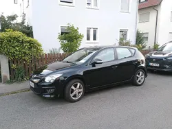 Schwarz Gebraucht 2011 Hyundai i30 Coupé | 3.900 € (Guter Preis)