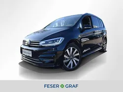 Deep black perleffekt Gebraucht 2024 VW Touran Move Van / Kleinbus | 34.940 € (Guter Preis)