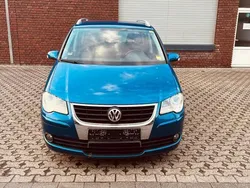 Blau Gebraucht 2006 VW Touran Van / Kleinbus | 2.750 € (Fairer Preis)