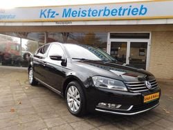 Schwarz Gebraucht 2012 VW Passat Comfortline Limousine | 7.986 € (Fairer Preis)
