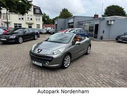 Beige Gebraucht 2008 Peugeot 207 CC Sport Cabrio | 4.950 € (Etwas zu teuer)