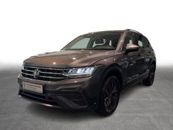 Platinum grey metallic Gebraucht 2024 VW Tiguan Allspace Life SUV | 36.740 € (Fairer Preis)