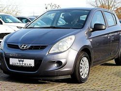 Grau Gebraucht 2010 Hyundai i20 Classic Limousine | 2.950 € (Fairer Preis)