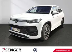 Weiß Gebraucht 2025 VW Tayron R-line SUV | 54.790 € (Superpreis)