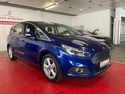 Blau Gebraucht 2016 Ford S-MAX Titanium Van / Kleinbus | 13.200 € (Fairer Preis)
