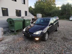 Gebraucht 2003 Ford Focus Ghia Limousine | 799 € (Guter Preis)