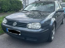 Grau Gebraucht 1999 VW Golf IV Basis Limousine | 1.900 € (Fairer Preis)