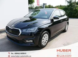 Blackmagic perleffekt Neu 2025 Skoda Fabia Selection Limousine | 18.290 € (Fairer Preis)