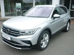Silber Gebraucht 2021 VW Tiguan Elegance SUV | 29.530 € (Guter Preis)