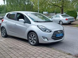 Silber Gebraucht 2019 Hyundai ix20 Van / Kleinbus | 15.990 € (Etwas zu teuer)