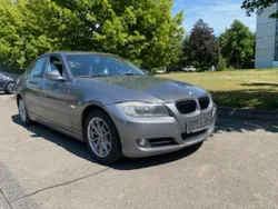 Grau Gebraucht 2010 BMW 318 Limousine | 2.500 € (Superpreis)