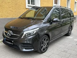 Grau Gebraucht 2020 Mercedes V300 Exclusive Van / Kleinbus | 69.800 € (Teuer)