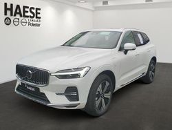 Crystal white / metallic Gebraucht 2025 Volvo XC60 Plus SUV | 57.850 € (Fairer Preis)
