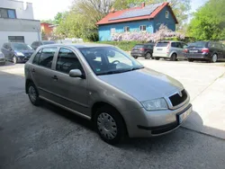 Silber Gebraucht 2004 Skoda Fabia Comfort Limousine | 2.790 € (Teuer)