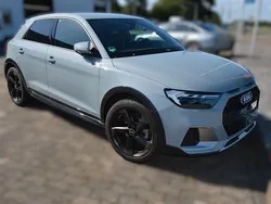 Grau Gebraucht 2023 Audi A1 Sport Kleinwagen | 23.880 € (Etwas zu teuer)