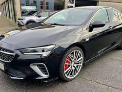 Onyx schwarz Gebraucht 2020 Opel Insignia Kleinwagen | 23.990 € (Fairer Preis)