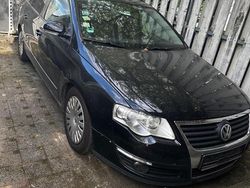 Blau Gebraucht 2008 VW Passat Highline Kombi | 3.500 €