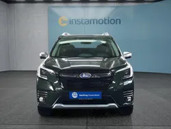 Grün Neu 2024 Subaru Forester SUV | 41.149 € (Fairer Preis)