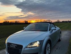 Silber Gebraucht 2007 Audi TT Roadster Cabrio | 8.200 € (Fairer Preis)