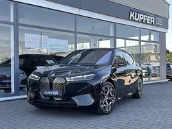 Saphirschwarz Gebraucht 2023 BMW iX Sport Line SUV | 65.900 € (Guter Preis)