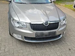 Beige Gebraucht 2008 Skoda Superb Limousine | 4.500 € (Fairer Preis)