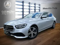 Hightechsilber Gebraucht 2021 Mercedes E220 Avantgarde Kombi | 42.910 € (Teuer)