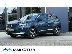 Blau celebes metallic Gebraucht 2023 Peugeot 3008 Allure SUV | 25.980 € (Fairer Preis)