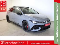 Grau Gebraucht 2025 VW Golf Style Limousine | 43.490 € (Teuer)