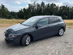 Grau Gebraucht 2020 VW Golf VII Life Limousine | 18.200 € (Fairer Preis)