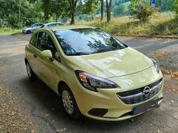 Gelb Gebraucht 2015 Opel Corsa Color Edition Coupé | 6.900 € (Fairer Preis)