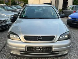 Silber Gebraucht 1999 Opel Astra Classic Edition Limousine | 1.999 €