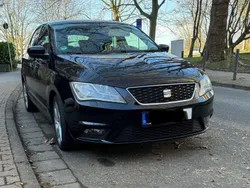 Schwarz Gebraucht 2013 Seat Toledo Reference Limousine | 5.400 € (Teuer)