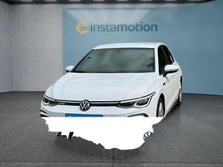 Weiß Gebraucht 2022 VW Golf VIII GTD Kleinwagen | 29.499 € (Guter Preis)