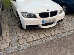 Weiß Gebraucht 2008 BMW 320 Limousine | 3.500 € (Fairer Preis)