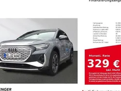 Grau Gebraucht 2024 Audi Q4 e-tron Ambiente SUV | 51.490 €