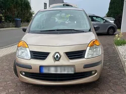 Andere außenfarben Gebraucht 2006 Renault Modus Van / Kleinbus | 1.800 € (Fairer Preis)