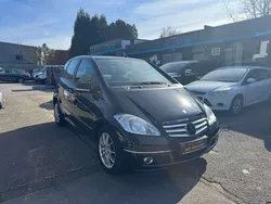 Kosmosschwarz metalliclack Gebraucht 2009 Mercedes A160 Avantgarde Kleinwagen | 5.899 € (Teuer)