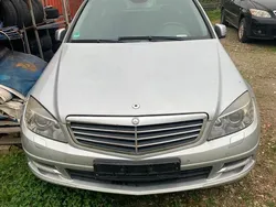 Silber Gebraucht 2010 Mercedes 220 Kombi | 8.900 € (Fairer Preis)