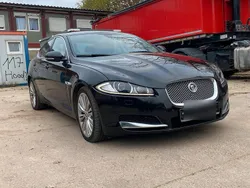Schwarz Gebraucht 2012 Jaguar XF Limousine | 8.900 € (Fairer Preis)